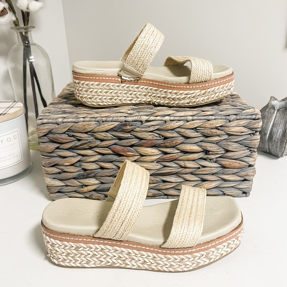 Chinese Laundry Cream Woven Platform Espadrille Slides Size 6.5 - Picture 4 of 10